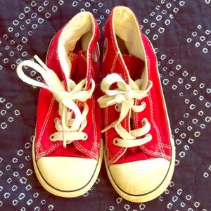 Toddler red converse chuck taylor sneakers